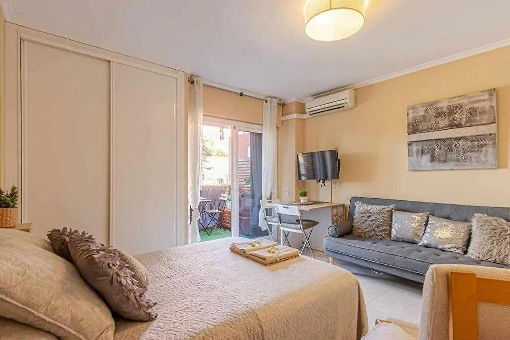 Apartamento 797 Holiday Rentals - Equipado estudio cerca del Parque la Paloma Benalmádena España